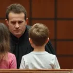 Nuclear Family blood relations are positioned next to the court official. How can I be sure Im hiring the best estate planning lawyer near by